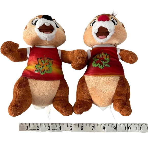 Disney Aulani Chip & Dale plush set  9” Disney  Kaua’i Resort exclusive - Picture 10 of 11